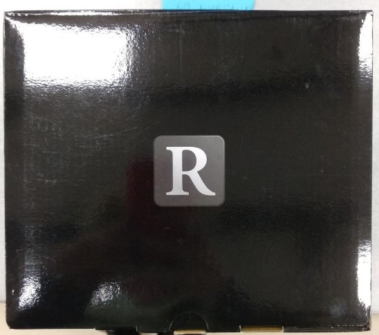 RABLJENI - Digitalni fotoaparat CANON EOS R50 + RF-S 18-45mm f/4.5-6.3 IS STM, 24,2 Mp, 4K Ultra HD, crni