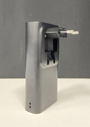 RABLJENI - Mobilni USB punjač VEGER ACE100, 10000 mAh, ugrađena EU utičnica, crni