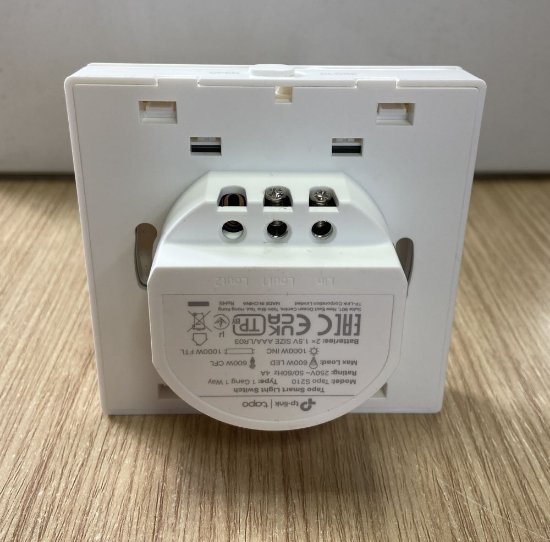 RABLJENI - Pametni zidni prekidač TP-LINK Tapo S210, bijeli