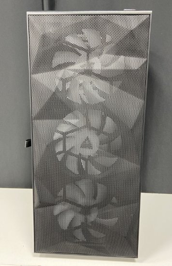 RABLJENI - Računalo LINKS Gaming PC G124I / Core i3 13100F, 16GB DDR4, 1TB SSD NVMe, RX6600 8GB, WIFI, bez OS