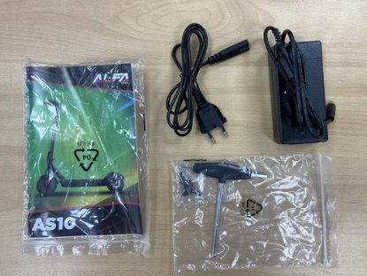 RABLJENI - Električni romobil ALFA E-POWER AS10, autonomija do 20km, brzina 25km/h, kotači 8,5˝, crni