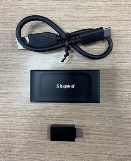 OPEN BOX - SSD vanjski 1TB KINGSTON XS1000, SXS1000/1000G, 1050/1000 MB/s, USB-C 3.2 Gen2