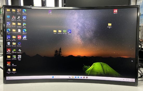 OPEN BOX - Monitor 27" SAMSUNG LS27CG552EUXEN, QHD, VA, 165Hz, 1ms, 330cd/m2, FreeSync, zakrivljeni, crni