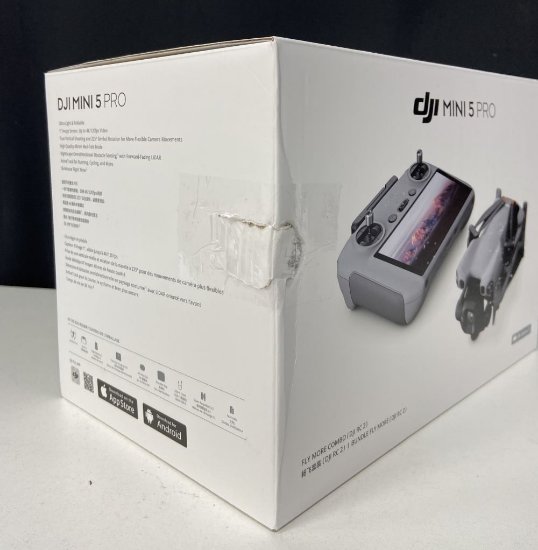 OPEN BOX - Dron DJI Mini 5 Pro Fly More Combo (DJI RC2), 4K kamera, 3-axis gimbal, vrijeme leta do 36min, smart daljinski upravljač, sivi