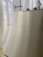 RABLJENI - Hladnjak ELECTROLUX 600 LNC7ME32X2 kombinirani 330L, energetski razred E