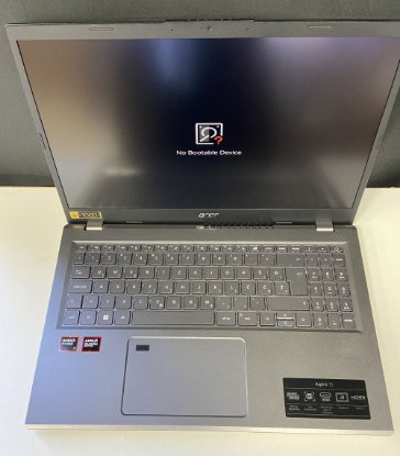 RABLJENI - Laptop ACER Aspire 15 NX.KXAEX.003 / Ryzen 7 8840HS, 16GB, 1TB SSD, AMD Radeon Graphics, 15.6" FHD IPS, bez OS, sivi