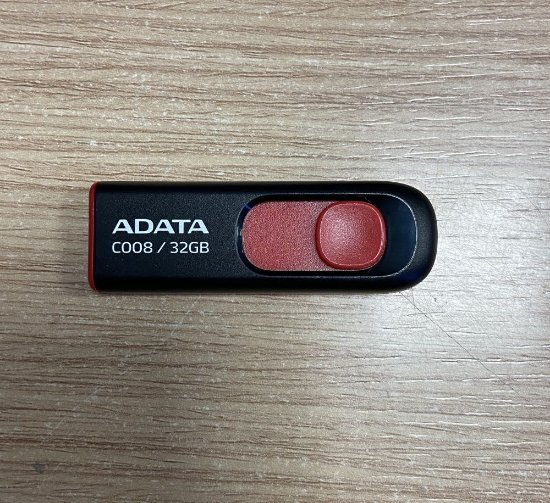 OPEN BOX - Memorija USB FLASH DRIVE, 32 GB, ADATA C008 Black AD, AC008-32G-RKD, crna
