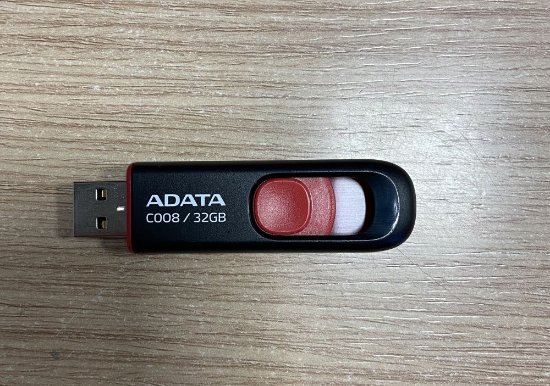 OPEN BOX - Memorija USB FLASH DRIVE, 32 GB, ADATA C008 Black AD, AC008-32G-RKD, crna