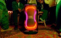 Zvučnik JBL Partybox 330, bluetooth, 240W, RGB, crni