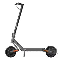 Električni romobil XIAOMI Electric Scooter 4 Ultra, autonomija do 70km, brzina 25km/h, kotači 10˝