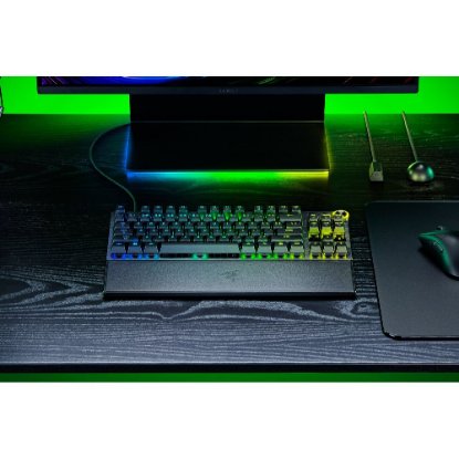 Tipkovnica RAZER Huntsman V3 Pro Tenkeyless 8KHz, Analog Optical Switch Gen 2, RGB, US Layout, USB, crna