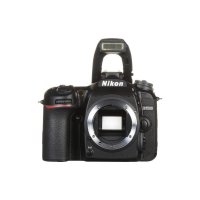 Digitalni fotoaparat NIKON D7500, 20,9 MP, APS-C CMOS senzor, crni