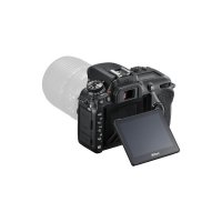 Digitalni fotoaparat NIKON D7500, 20,9 MP, APS-C CMOS senzor, crni