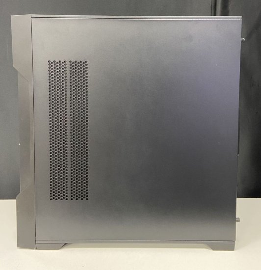 RABLJENI - Računalo EPOCH Amalthea / Core i5 12400F, 16GB DDR4, 1TB SSD NVMe, nVidia GeForce RTX 3050 6GB, Windows 11, crno