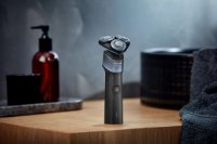 Aparat za brijanje PHILIPS S3343/13, bežična uporaba, za mokro i suho brijanje, crni