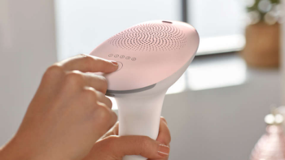 IPL uređaj PHILIPS Lumea Advanced SC1994/00, rozi