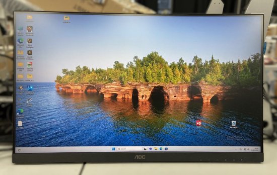 RABLJENI - Gaming monitor 23,8" AOC Q24G4RE, QHD, IPS, 180Hz, 1ms, 300cd/m2, G-Sync, FreeSync, crni