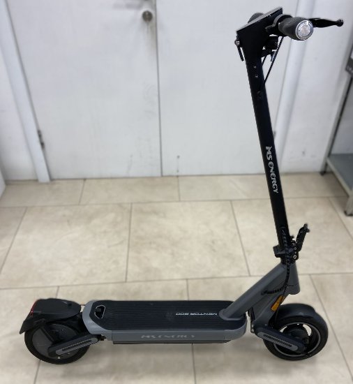 RABLJENI - Električni romobil MS ENERGY Mentor 500, autonomija do 50km, brzina 25km/h, kotači 10˝, sivi
