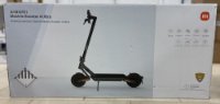 RABLJENI - Električni romobil XIAOMI Electric Scooter 4 Ultra, autonomija do 70km, brzina 25km/h, kotači 10˝