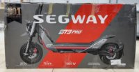 RABLJENI - Električni romobil SEGWAY Ninebot KickScooter ZT3 Pro I, autonomija do 95km, brzina 25km/h, kotači 11˝, crni