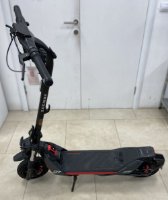 RABLJENI - Električni romobil SEGWAY Ninebot KickScooter ZT3 Pro I, autonomija do 95km, brzina 25km/h, kotači 11˝, crni
