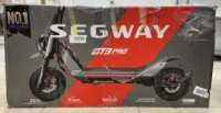 RABLJENI - Električni romobil SEGWAY Ninebot KickScooter ZT3 Pro I, autonomija do 95km, brzina 25km/h, kotači 11˝, crni