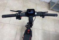 RABLJENI - Električni romobil SEGWAY Ninebot KickScooter ZT3 Pro I, autonomija do 95km, brzina 25km/h, kotači 11˝, crni