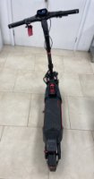 RABLJENI - Električni romobil SEGWAY Ninebot KickScooter ZT3 Pro I, autonomija do 95km, brzina 25km/h, kotači 11˝, crni